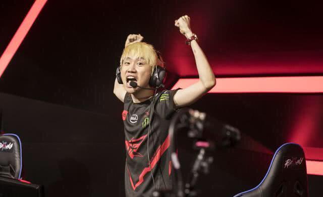 积极向上的 积极向上的