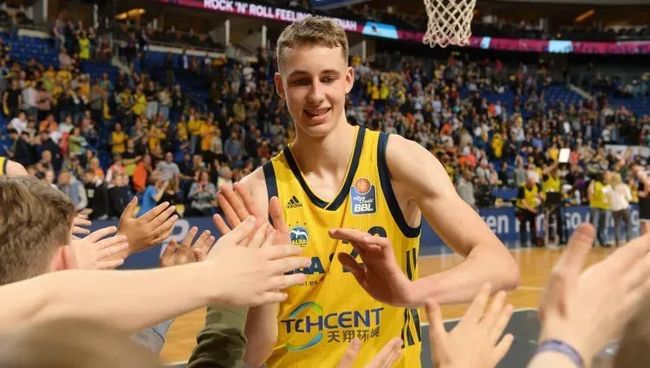 20周年庆 20周年庆