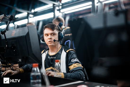 同时回归 同时回归