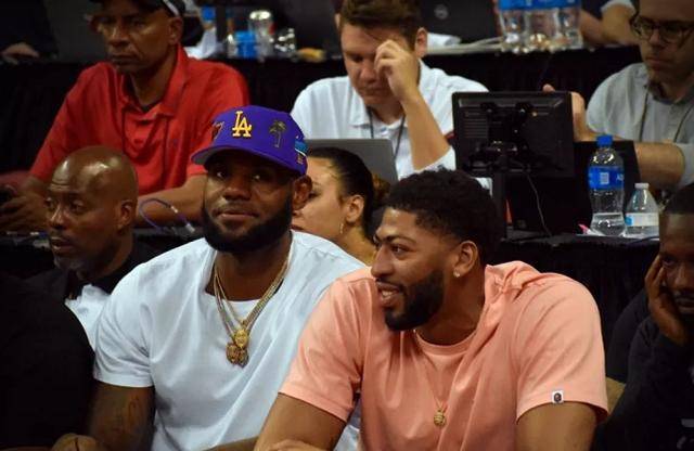 关于亚马尔 关于亚马尔